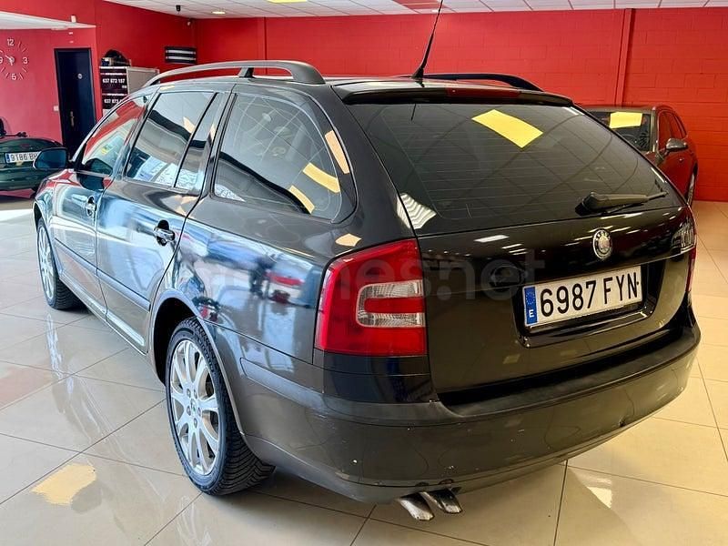 Usado Skoda Octavia 140 CV (102 kW) 2007 Negro Familiar