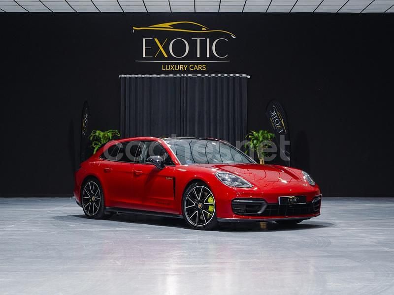 Rojo Usado 2021 Porsche Panamera Sport Turismo Familiar | 104.900 € - Imagen 1/4