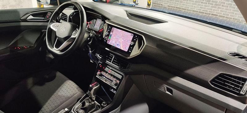 Usado VW T-Cross Advance 110 CV (80 kW) 2020 Azul SUV