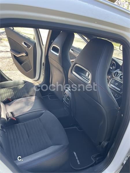 Usado Mercedes GLA180 122 CV (89 kW) 2019 Blanco SUV
