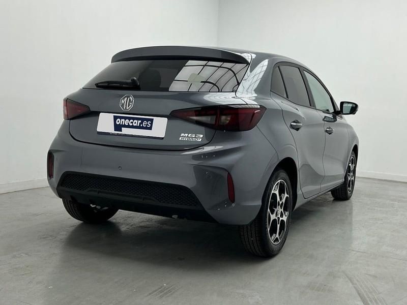 Nuevo MG MG3 Luxury 195 CV (143 kW) 2025 Gris Utilitario