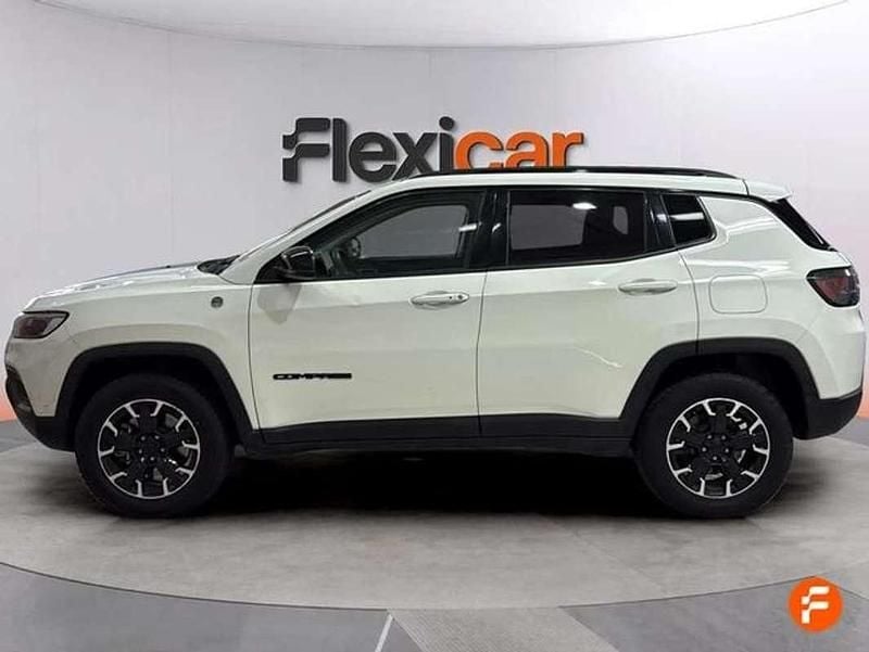 Usado Jeep Compass Trailhawk 241 CV (177 kW) 2022 Blanco SUV
