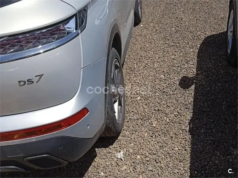 Usado DS Automobiles DS7 Crossback So Chic 130 CV (95 kW) 2020 Gris / plata SUV