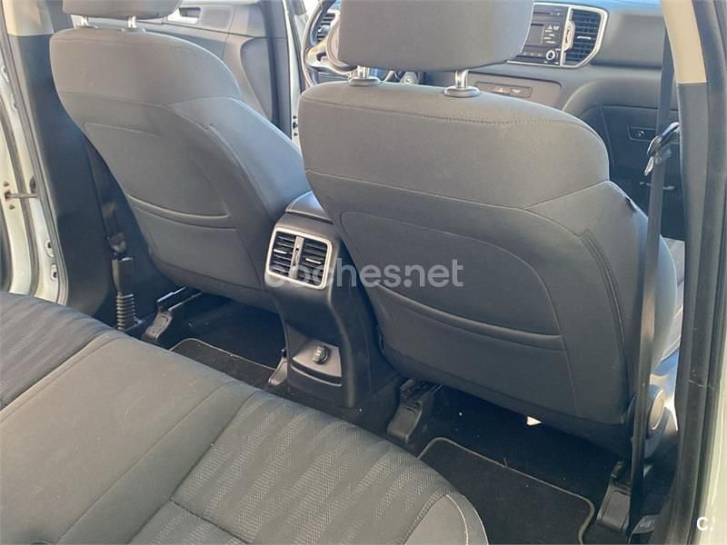 Blanco Usado 2018 Kia Sportage SUV | 12.500 € (Buen precio) - Imagen 1/4