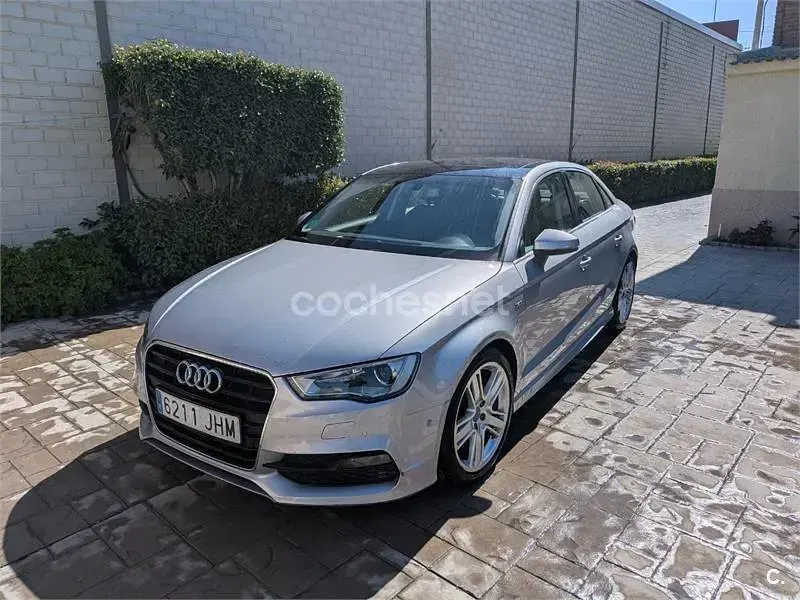 Usado Audi A3 S-Line 150 CV (110 kW) 2015 Gris / plata Berlina