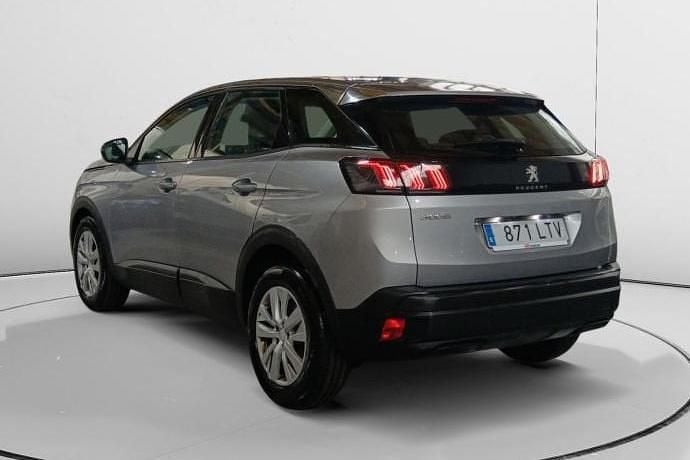 Usado Peugeot 3008 Active 131 HP (96 kW) 2021 SUV