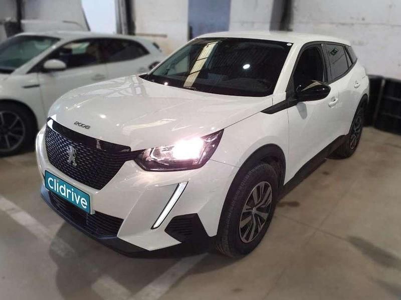 Usado Peugeot 2008 Active 110 CV (80 kW) 2022 Blanco SUV