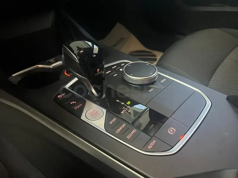 Usado BMW 118 136 CV (100 kW) 2022 Blanco Utilitario
