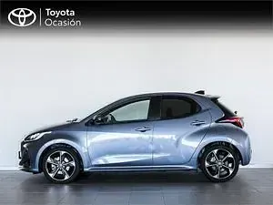 Usado Toyota Yaris Style 130 CV (95 kW) 2026 Gris Utilitario