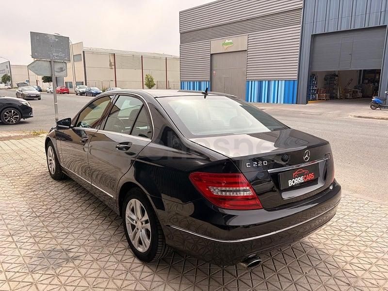 Usado Mercedes C220 Avantgarde 170 CV (125 kW) 2013 Negro Berlina