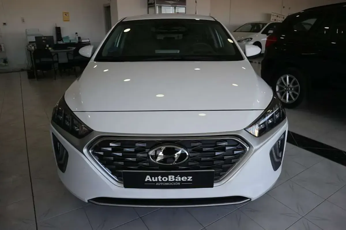 Usado Hyundai Ioniq 141 CV (103 kW) 2020 Blanco Utilitario