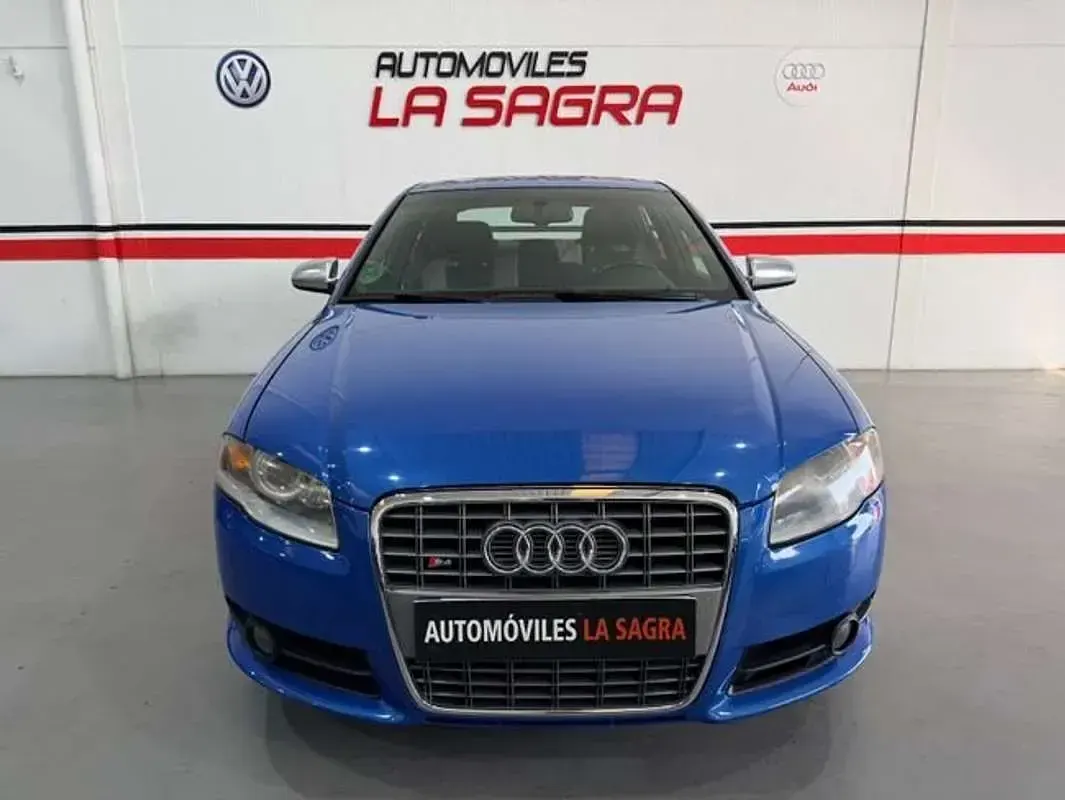 Usado Audi A4 S-Line 344 CV (253 kW) 2007 Azul Berlina