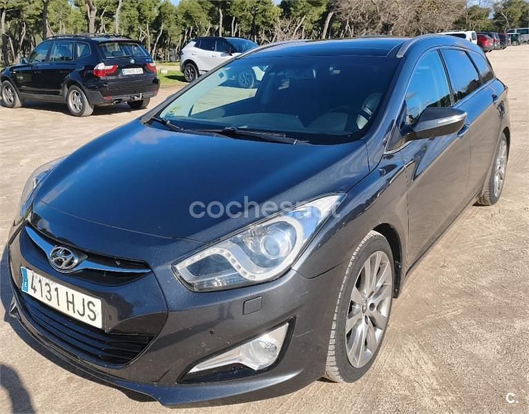 Gris / plata Usado 2012 Hyundai i40 GLS Familiar | 5500 € (Buen precio) - Imagen 1/4