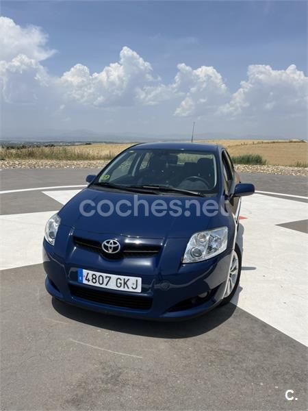 Azul Usado 2008 Toyota Auris Sol Berlina | 6900 € (Precio justo) - Imagen 1/4