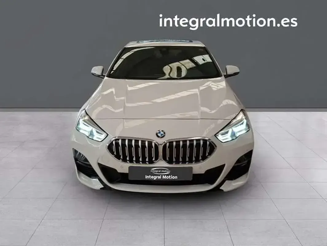 Usado BMW 220 Gran Coupé 190 CV (139 kW) 2021 Blanco Coupe