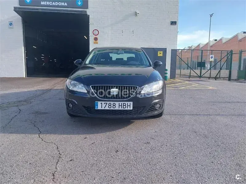 Usado Seat Exeo Style 160 CV (117 kW) 2012 Negro Berlina