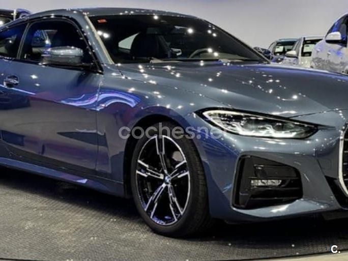 Gris / plata Usado 2021 BMW 420 M Sport Coupe | 35.900 € (Un poco caro) - Imagen 1/4