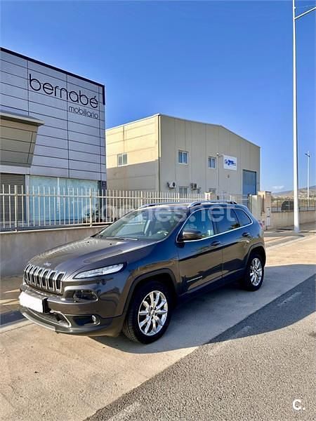 Usado Jeep Cherokee Limited 200 CV (147 kW) 2016 Gris / plata SUV