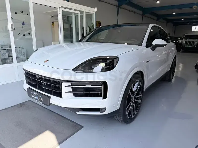 Usado Porsche Cayenne 470 CV (345 kW) 2024 Blanco SUV