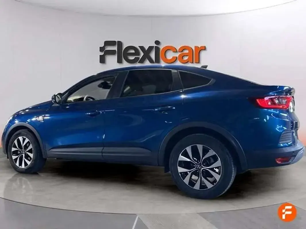 Usado Renault Arkana Engineered 145 CV (106 kW) 2023 Azul SUV