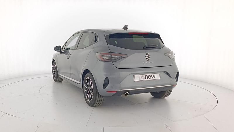 Usado Renault Clio V Techno 90 CV (66 kW) 2024 Gris / plata Berlina