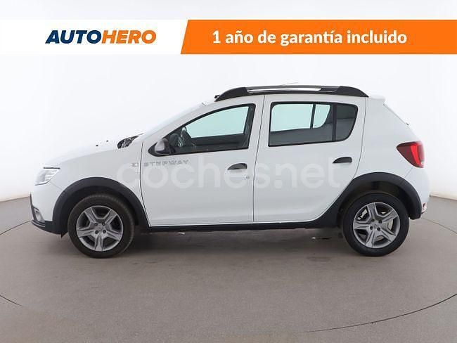 Usado Dacia Sandero Stepway 91 CV (66 kW) 2017 Blanco Utilitario
