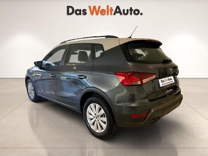 Gris Usado 2025 Seat Arona Style SUV | 19.200 € (Precio justo) - Imagen 1/4