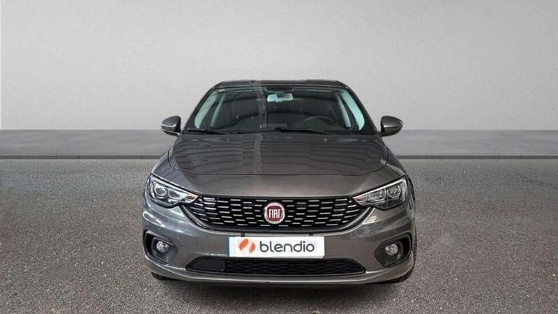 Usado Fiat Tipo Mirror 95 CV (69 kW) 2020 Gris Berlina