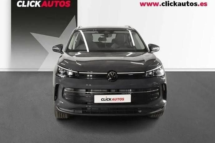 Usado VW Tiguan 130 CV (95 kW) 2025 Negro SUV