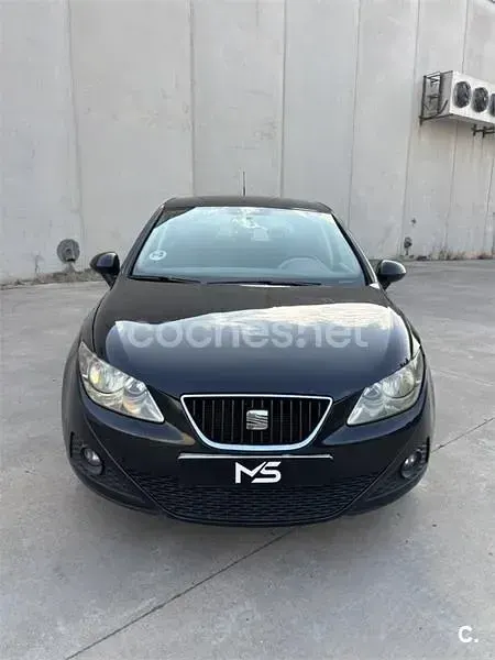 Usado Seat Ibiza Reference 90 CV (66 kW) 2010 Negro Berlina