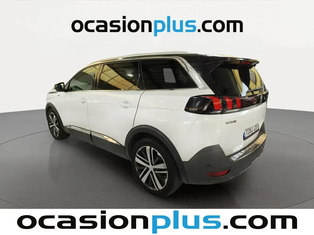 Usado Peugeot 5008 GT 180 CV (132 kW) 2019 Blanco SUV