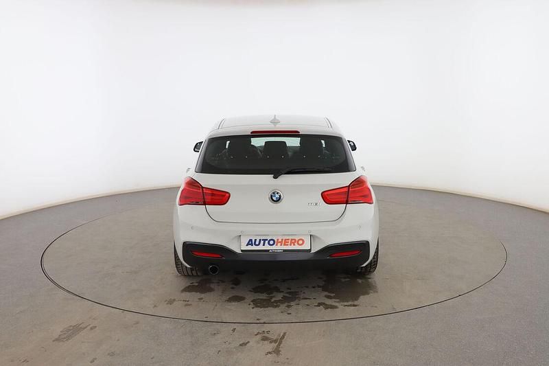 Usado BMW 118 M Sport 135 CV (99 kW) 2018 Blanco Utilitario