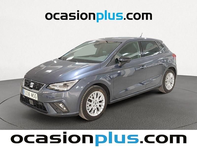 Gris Usado 2024 Seat Ibiza FR Utilitario | 16.228 € (Precio justo) - Imagen 1/4