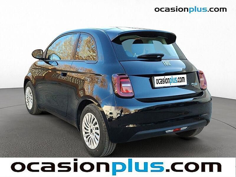 Usado Fiat 500e Action 69 kW (95 CV) 2022 Negro Utilitario
