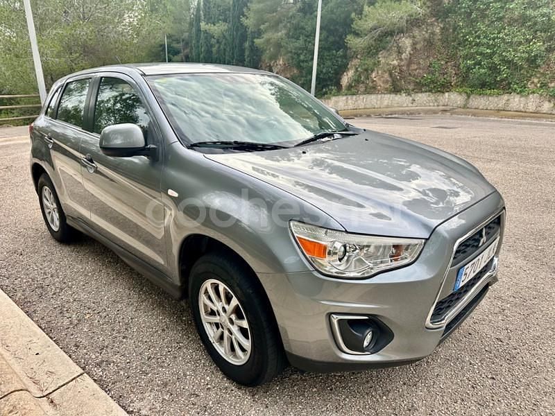 Gris / plata Usado 2016 Mitsubishi ASX SUV | 9990 € (Super precio) - Imagen 1/4