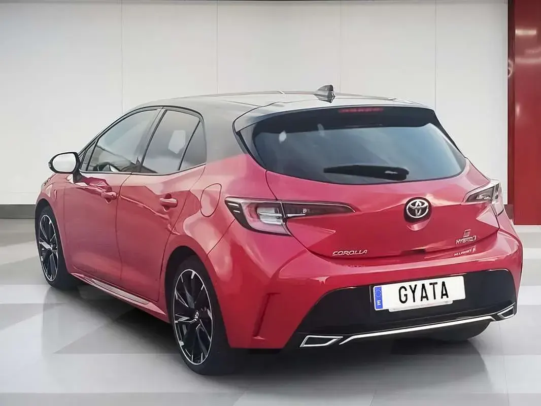 Usado Toyota Corolla Sport 184 CV (135 kW) 2021 Rojo Utilitario
