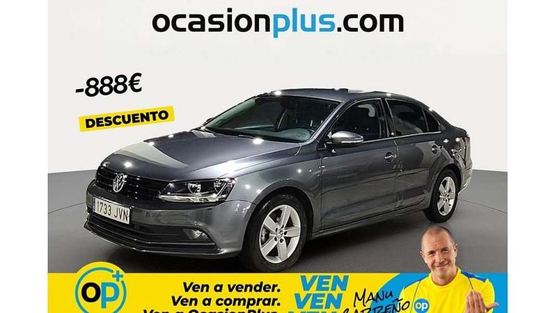 Begagnad VW Jetta Advance 110 HK (80 kW) 2016 Grå Sedan