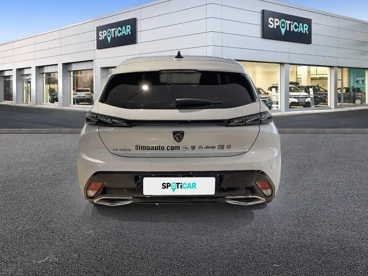 Usado Peugeot e-308 GT 114 kW (156 CV) 2023 Blanco Utilitario