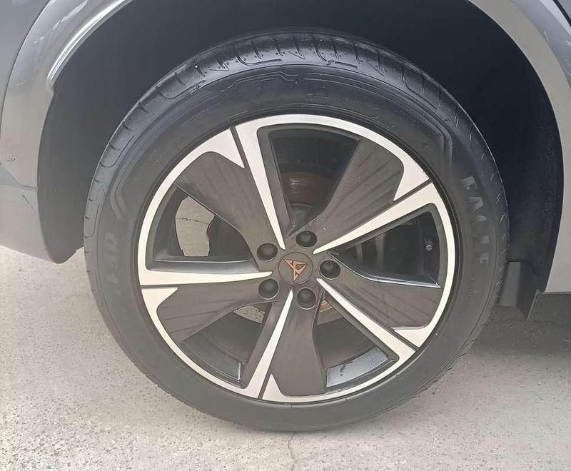 Käytetty Cupra Formentor 150 HP (110 kW) 2023 Harmaa Katumaasturi