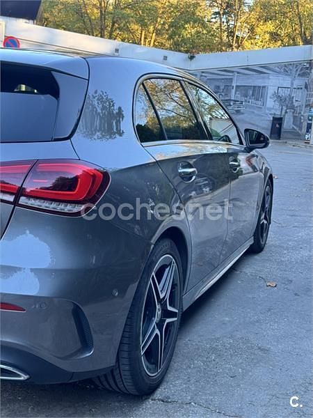 Usado Mercedes A200 156 CV (114 kW) 2018 Gris / plata Berlina