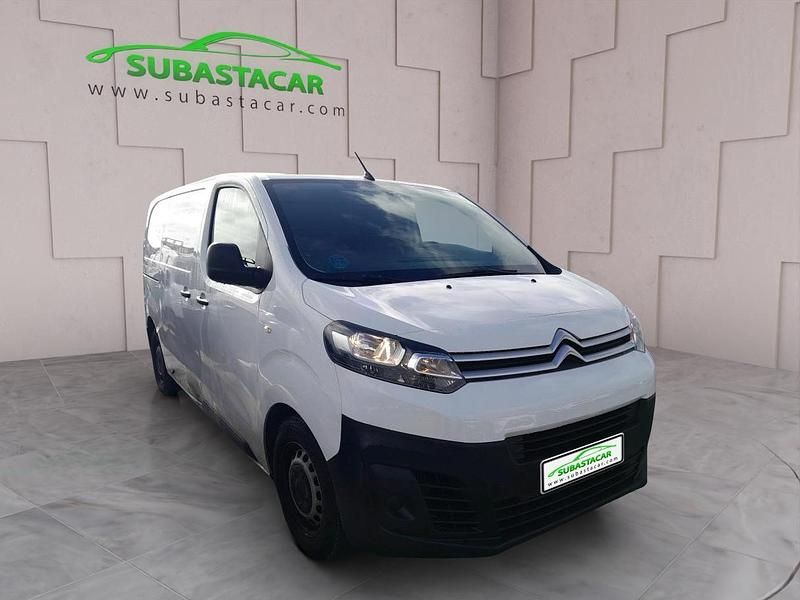 Usado Citroën Jumpy 120 CV (88 kW) 2021 Blanco Monovolumen