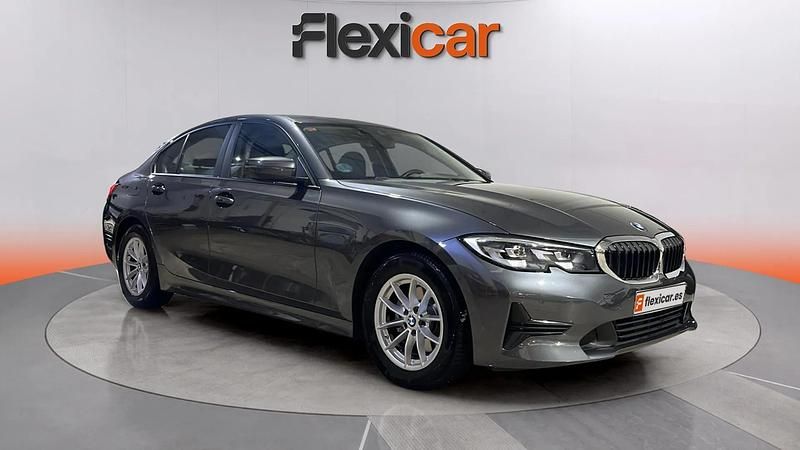 Usado BMW 320e 190 CV (139 kW) 2021 Gris Familiar