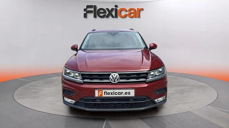 Usado VW Tiguan Advance 116 CV (85 kW) 2016 Rojo SUV