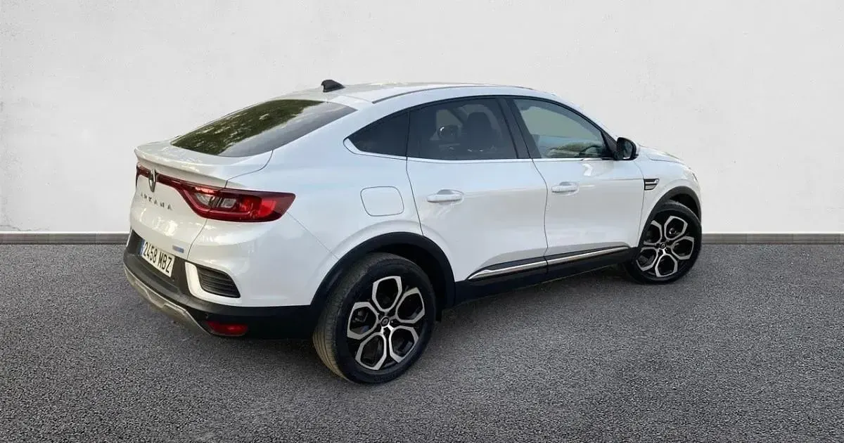 Usado Renault Arkana Zen 145 CV (106 kW) 2022 SUV
