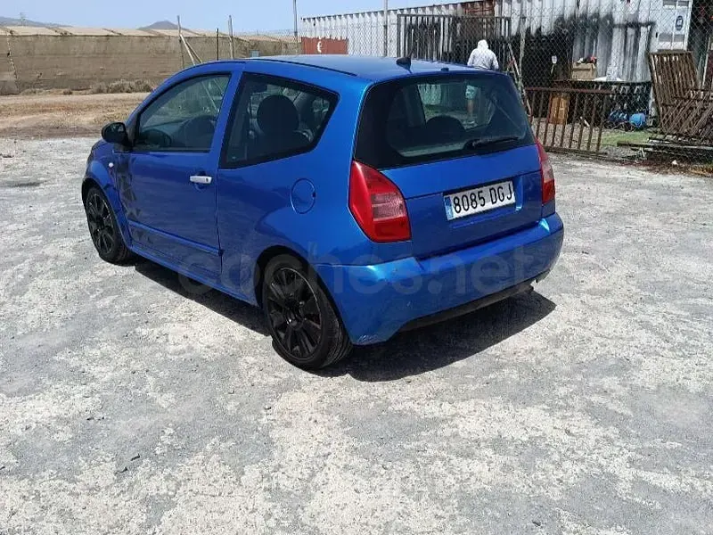 Usado Citroën C2 75 CV (55 kW) 2005 Azul Utilitario