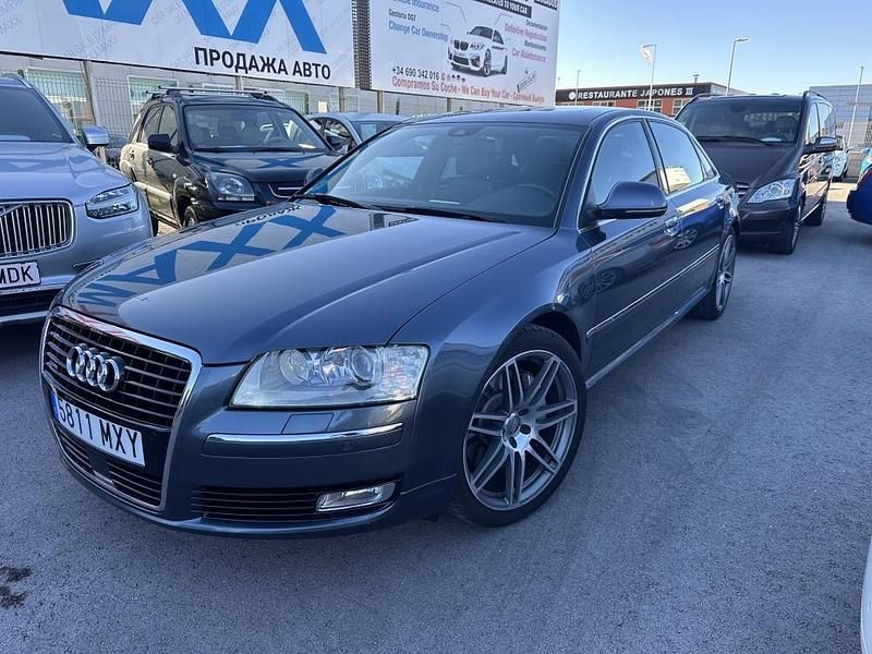Usado Audi A8L 232 CV (170 kW) 2010 Gris metalico Berlina