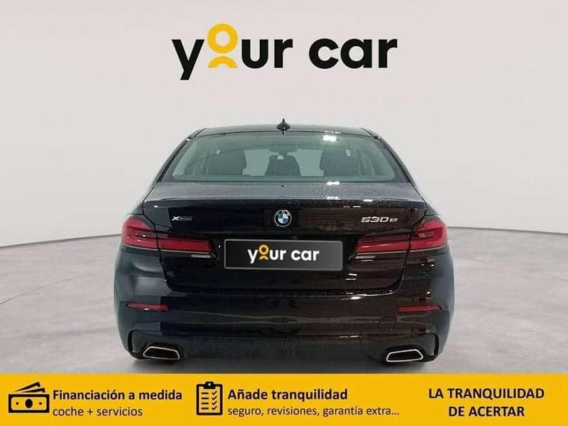Usado BMW 530e Sport Line 292 CV (214 kW) 2021 Negro Berlina