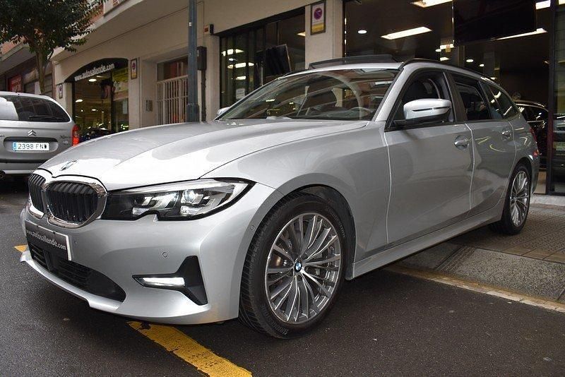 Usado BMW 330 265 CV (194 kW) 2020 Glaciersilber Familiar