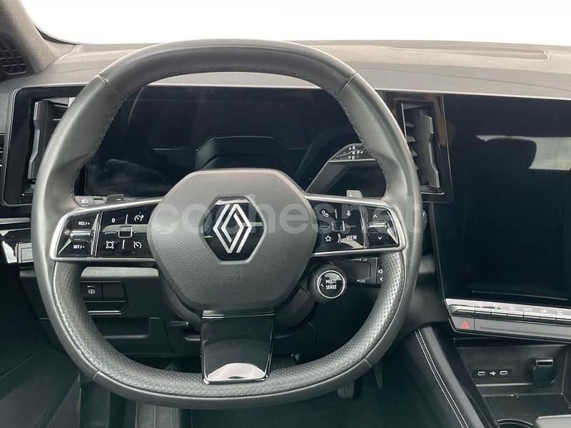 Usado Renault Austral Techno 158 CV (116 kW) 2024 Rojo SUV