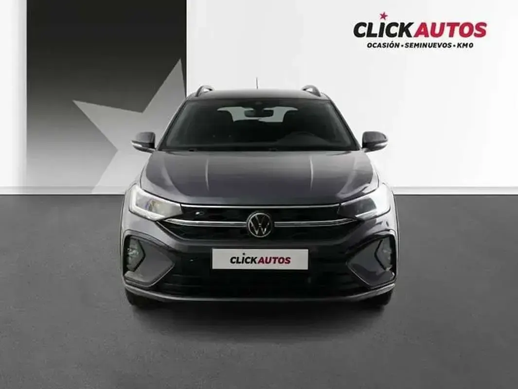 Usado VW Taigo R-line 116 CV (85 kW) 2024 Gris SUV